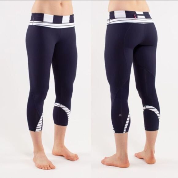 Lululemon Run: Inspire Crop II Deep Indigo / Wide Bold Stripe White Deep Indigo - Picture 1 of 13